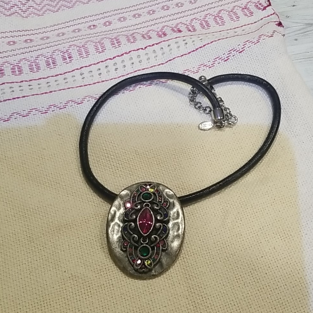 Chico's necklace